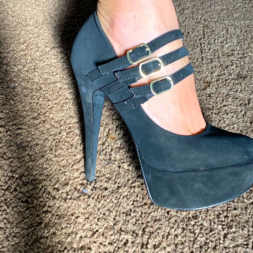 Black heels